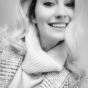 Meet your Posher, Marie-andrée